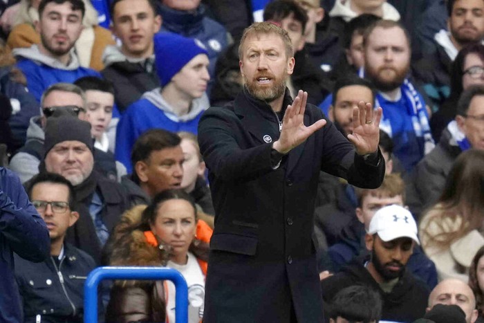 Chelseas head coach Graham Potter gestures during the English Premier League soccer match between Chelsea and Southampton at the Stamford Bridge stadium in London, Saturday, Feb. 18, 2023. (AP Photo/Kirsty Wigglesworth)