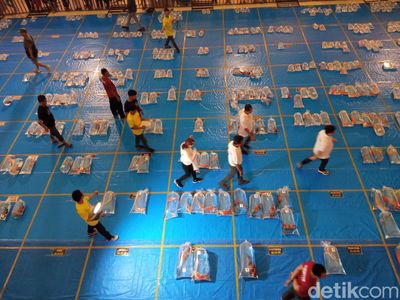 Meriahnya Kontes Koi di Cirebon