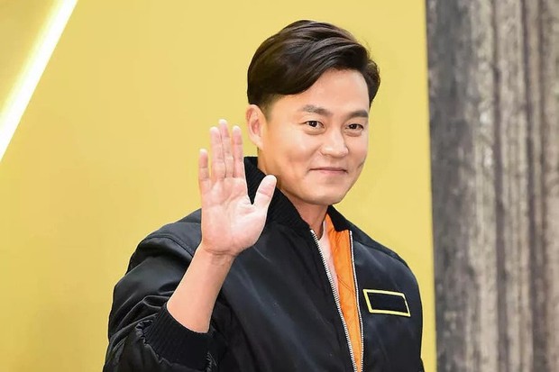 Lee Seo Jin
