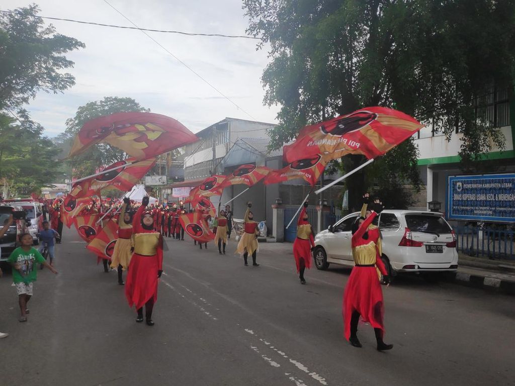 Semarakkan HUT Megawati dan Partai, PDIP Gelar Gerak Kebudayaan di Lebak Semarakkan HUT Megawati dan Partai, PDIP Gelar Gerak Kebudayaan di Lebak