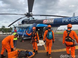 Evakuasi Heli Rombongan Kapolda Jambi Lanjut Esok Evakuasi Heli Rombongan Kapolda Jambi Lanjut Esok