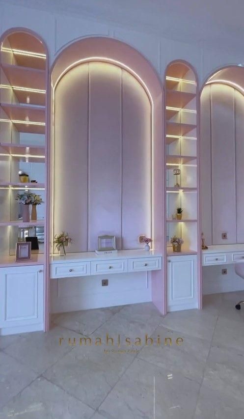 Potret kamar Amora Lemos, anak Krisdayanti Potret kamar Amora Lemos, anak Krisdayanti