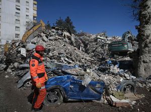 Turki Diguncang Gempa Berkekuatan Magnitudo 6,4 Turki Diguncang Gempa Berkekuatan Magnitudo 6,4
