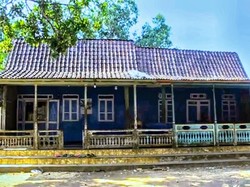 Melihat Rumah yang Mudah Dibongkar Pasang di Bondowoso