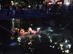 Nasib Bocah 8 Tahun Berakhir Nahas usai Lompat ke Kanal di Makassar