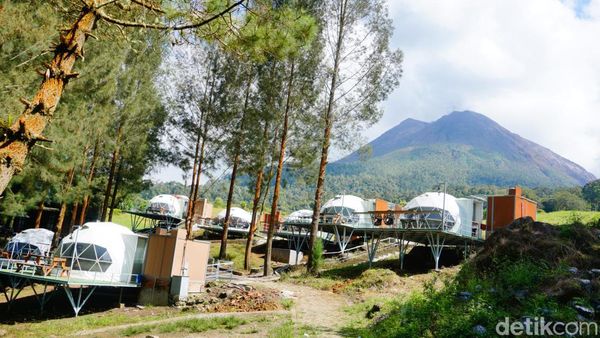 Potret Keindahan Pemandangan saat Liburan di Villa Maripro Lau Kawar