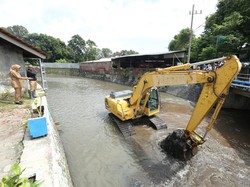 Banyuwangi Kebut Pekerjaan Pengerukan Sungai Kurangi Risiko Banjir