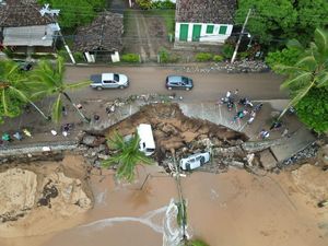 36 Orang Tewas Imbas Banjir-Longsor di Brasil