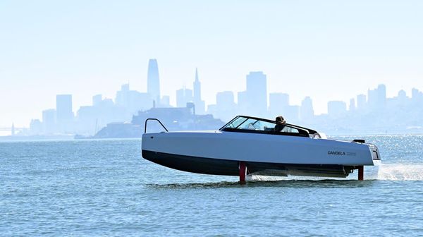 Canggihnya Candela C-8, Kapal Listrik yang Bisa Melayang