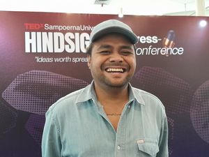 Cerita CMO Majelis Lucu Indonesia Kerja Bareng Gen Z: Multitasking Banget Cerita CMO Majelis Lucu Indonesia Kerja Bareng Gen Z: Multitasking Banget