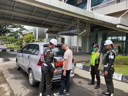 Denpom Jaya Razia Pelat Dinas TNI di Bandara Soetta, 1 Mobil Diamankan