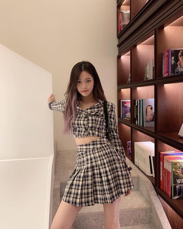 Gaya Feminin Lee Yubi. Foto: Instagram.com/yubi_190 Gaya Feminin Lee Yubi. Foto: Instagram.com/yubi_190