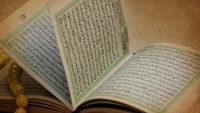 Surat Al Hujurat Ayat 1-18: Bacaan Arab, Latin, dan Artinya