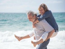 5 Aktivitas Menyenangkan saat Bertambah Usia agar Tetap Sehat & Bugar