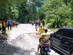 Awas! Jalan Kismantoro-Pacitan Amblas 1 Meter, Bisa Lewat Tapi Gantian