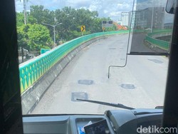 Lubang-lubang Koridor 13 Mulai Ditambal, Pengguna TransJ: Semoga Awet