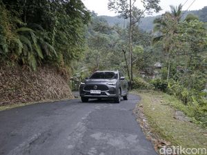 Nggak Ragu Ditinggal, New MG HS Bisa Dipantau Lewat Smartphone!