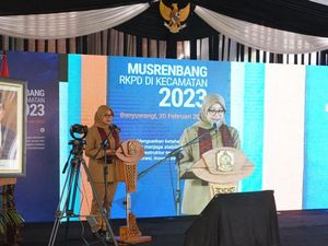 Buka Musrenbangcam, Bupati Ipuk Tekankan Banyuwangi Fokus Penguatan Ekonomi Buka Musrenbangcam, Bupati Ipuk Tekankan Banyuwangi Fokus Penguatan Ekonomi