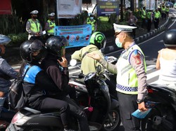 Polresta Denpasar Tilang 244 Pengendara Selama Operasi Keselamatan Agung