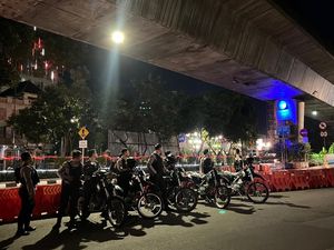Cegah Tawuran-Balap Liar, Polres Jaksel Patroli di Flyover Antasari-Senopati