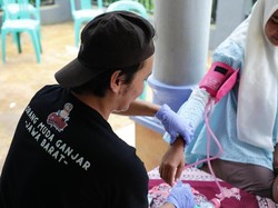 Relawan Ganjar Gelar Sunat Massal-Penyuluhan Gratis di Bandung Barat