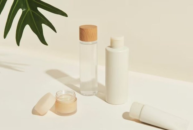 Botol skincare kosong