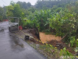 Talut Sungai Coto Semarang Longsor, Ternak Warga Sekargading Hanyut
