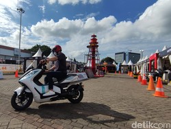 Gratis! Begini Syarat dan Cara Daftar Test Ride Motor di IIMS 2023