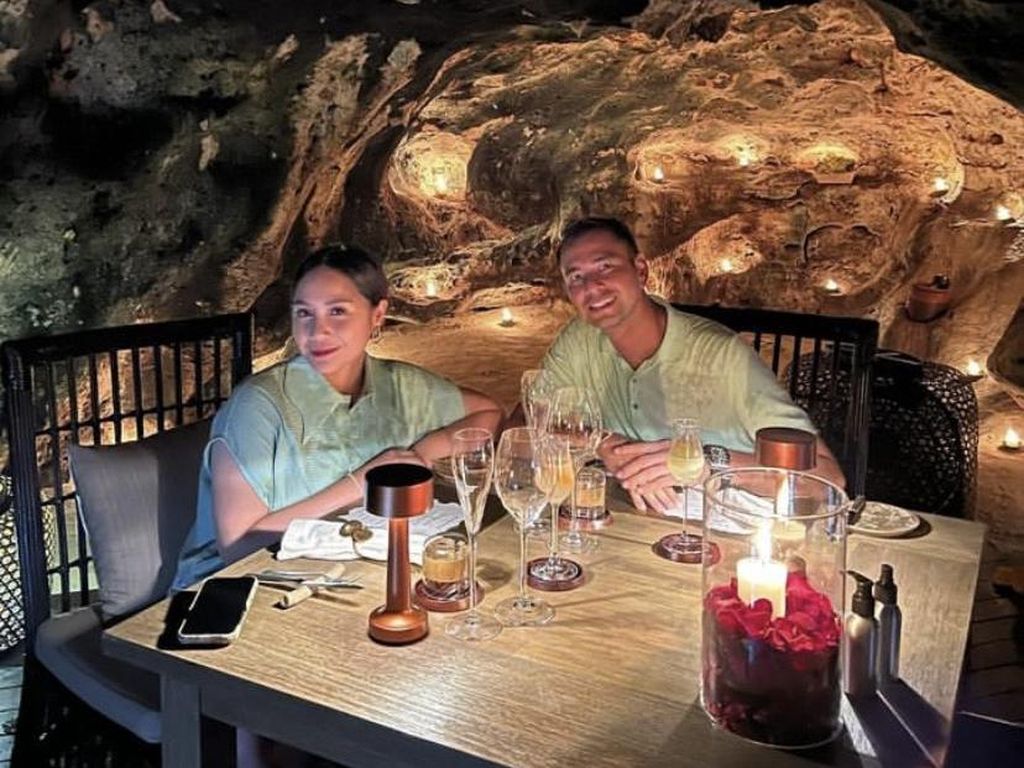 Raffi-Nagita Makan Malam Romantis di The Secret Cave Bali, Ini Faktanya