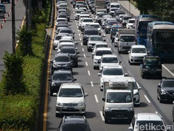 Update Titik Macet di Tol di Jakarta dan Sekitar Jelang Siang Ini
