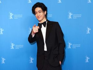 5 Potret Senyum Menawan Yuto Nakajima di Karpet Merah Berlinale