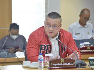 DKI Mau Beli Mobil Listrik Rp 800 Juta Per Unit, PDIP: Ada yang Lebih Murah?