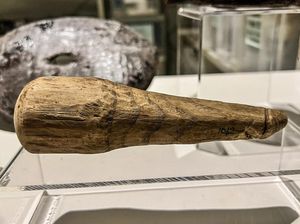 Arkeolog Temukan Dildo! Diduga Jadi yang Pertama di Era Romawi