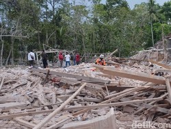 Dahsyatnya Ledakan Petasan di Blitar Tewaskan 4 Orang-Rusak 25 Rumah
