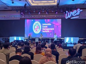 Izin Event Sulit dan Mahal, Canda Sandiaga: Ada Uang Ada Barang Izin Event Sulit dan Mahal, Canda Sandiaga: Ada Uang Ada Barang