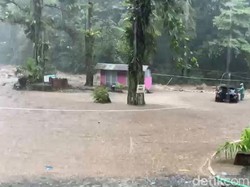 Longsor di Padang Panjang, Jalur Padang-Bukittinggi Putus!