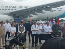 Jokowi Lepas Bantuan 140 Ton Logistik untuk Korban Gempa Turki dan Suriah