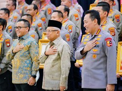 Terima Penghargaan dari Pemerintah, Kapolri Komitmen Tingkatkan Layanan Publik