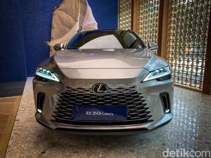 Top! 1.000 Orang Tajir RI Sudah Antre Beli Lexus RX Rp 1,6 Miliaran Top! 1.000 Orang Tajir RI Sudah Antre Beli Lexus RX Rp 1,6 Miliaran