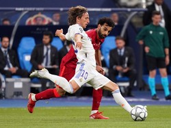 Sambangi Liverpool, Modric Pede Sebut Real Madrid Favorit