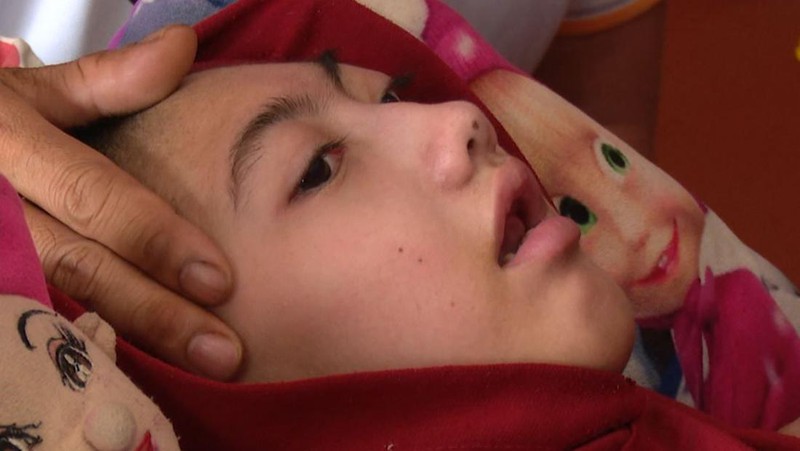 Mari Bantu Mutia, Penderita Cerebal Palsy yang Bergantung dari Ayah Penjahit