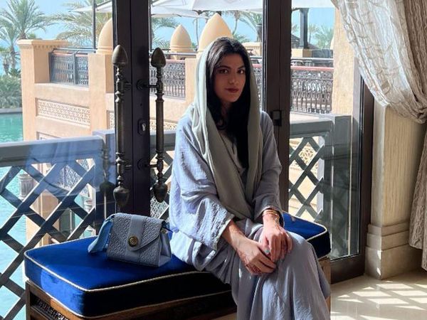 Potret Cantik Miss Arab World UEA, Sempat Ditentang Ikut Ajang Kecantikan