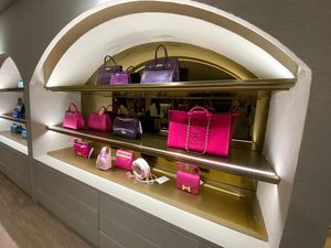 5 Luxury Brand Tas yang Cepat Cuan Jika Dijual Lagi di Indonesia 5 Luxury Brand Tas yang Cepat Cuan Jika Dijual Lagi di Indonesia
