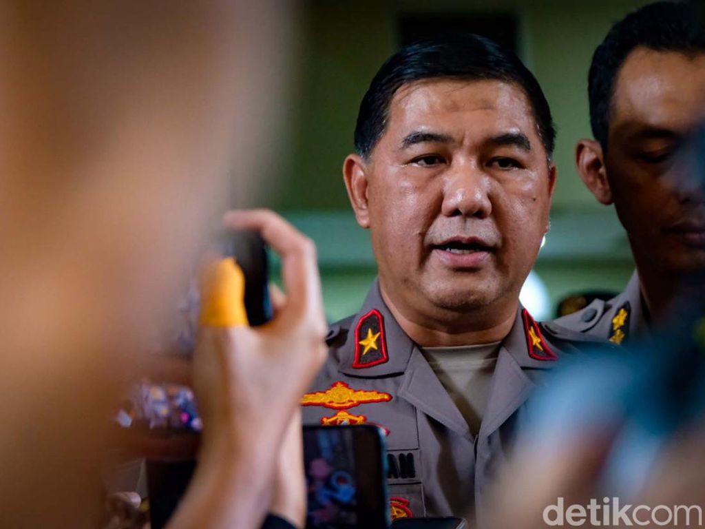 WN Jepang Buron Kasus Penipuan Yusuke Yamazaki Kabur ke Indonesia WN Jepang Buron Kasus Penipuan Yusuke Yamazaki Kabur ke Indonesia