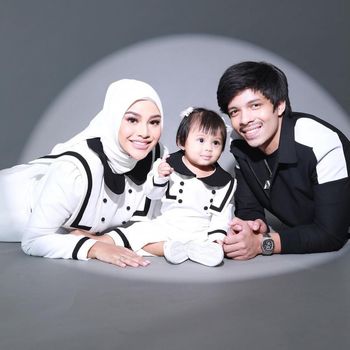 Bernuansa Pink, Ini 7 Potret Ulang Tahun Pertama Ameena Bernuansa Pink, Ini 7 Potret Ulang Tahun Pertama Ameena