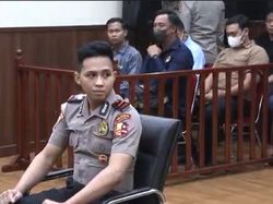 Bharada Eliezer Dipertahankan Jadi Polisi, Polri Jamin Keamanannya Bharada Eliezer Dipertahankan Jadi Polisi, Polri Jamin Keamanannya