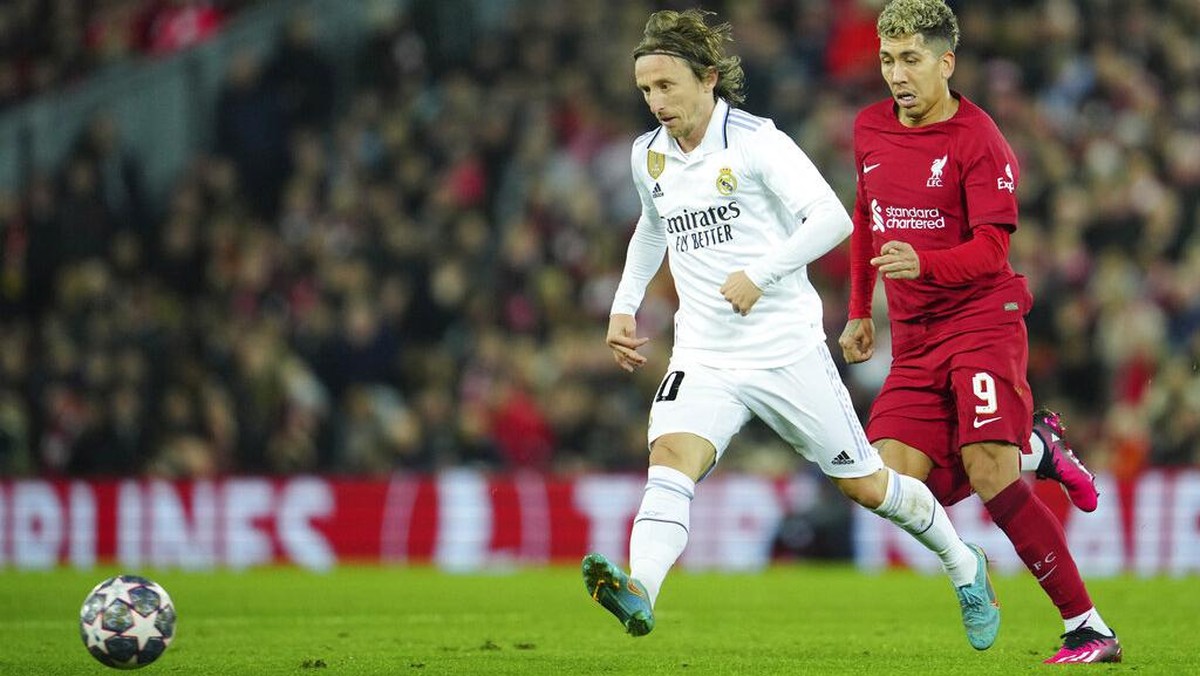 Usia hanya angka untuk Luka Modric (Foto: AP/Jon Super)
