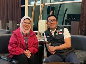 Bertemu RK, Bupati Indramayu Beri Salam Perpisahan untuk Lucky Hakim Bertemu RK, Bupati Indramayu Beri Salam Perpisahan untuk Lucky Hakim