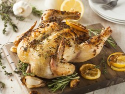 Makan Ayam Tiap Hari? Ini 5 Efek yang Terjadi pada Tubuh