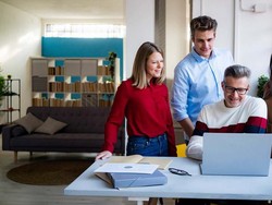 Eksperimen Inggris: Kerja 4 Hari Seminggu Menyenangkan Pekerja dan Perusahaan